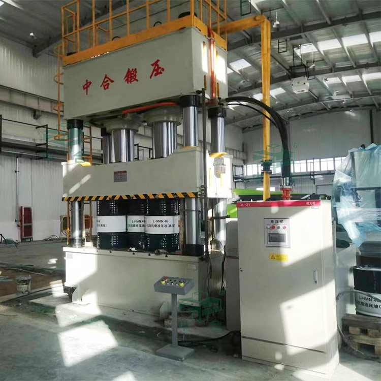 1000噸復(fù)合材料成型液壓機(jī).jpg 1000噸復(fù)合材料成型液壓機(jī).jpg