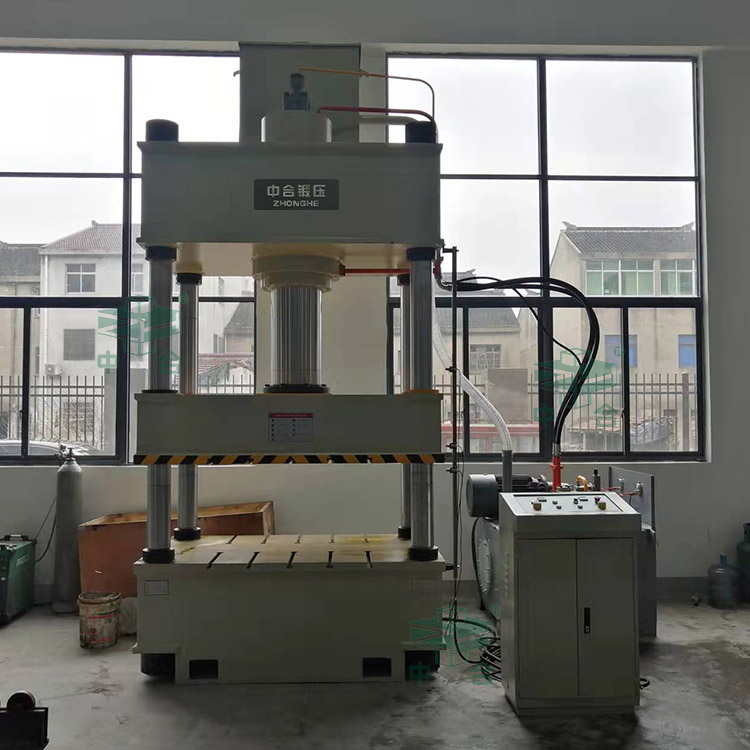 315噸三梁四柱液壓機 315噸三梁四柱液壓機