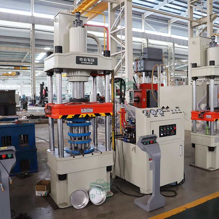 電機(jī)端蓋拉伸專用液壓機(jī).jpg 電機(jī)端蓋拉伸專用液壓機(jī).jpg