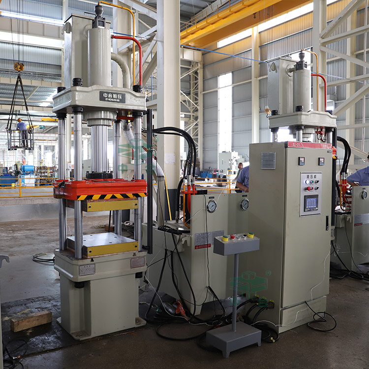 63噸伺服液壓機(jī).jpg 63噸伺服液壓機(jī).jpg