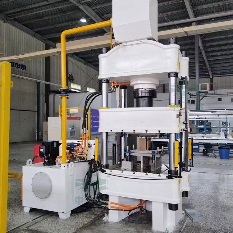 200噸四柱液壓機(jī)(背面).jpg 200噸四柱液壓機(jī)(背面).jpg