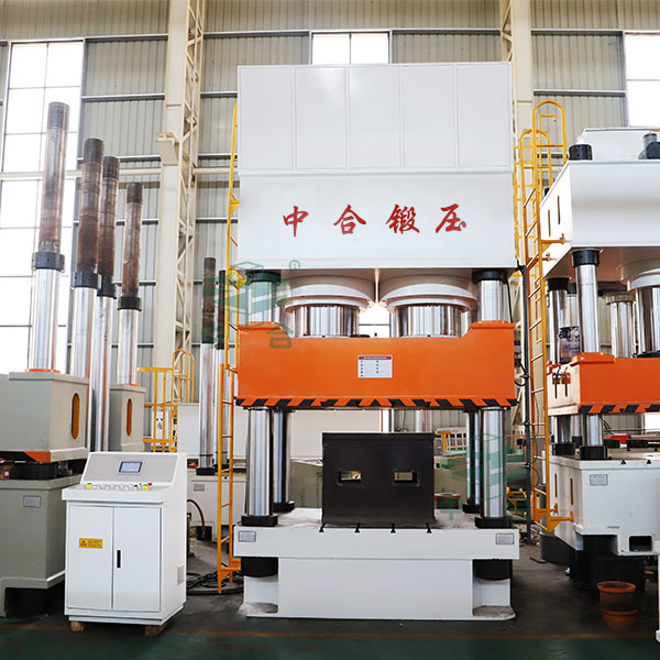 1600噸四柱液壓機(jī).jpg 1600噸四柱液壓機(jī).jpg