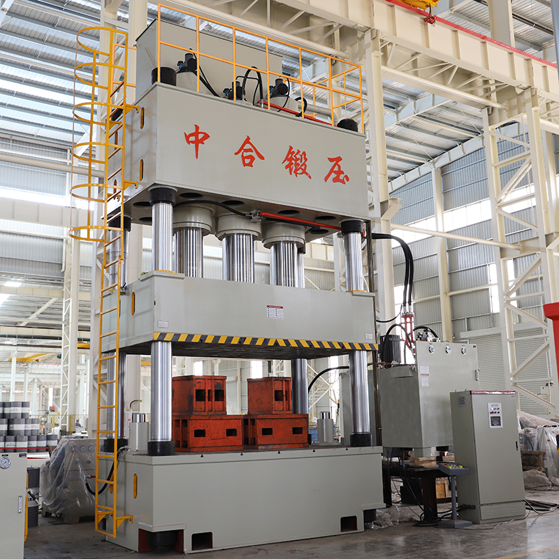1500噸四柱液壓機 1500噸四柱液壓機