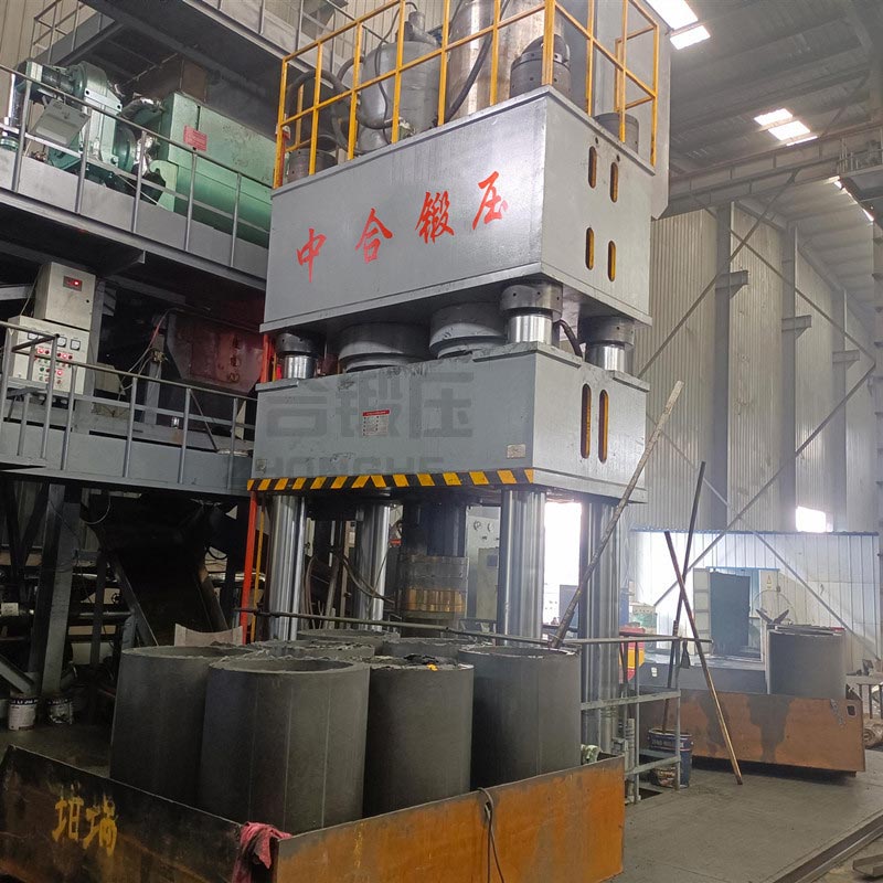 坩堝生產(chǎn)設(shè)備_坩堝液壓機 坩堝生產(chǎn)設(shè)備_坩堝液壓機