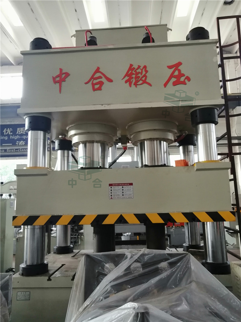 1000噸石墨烯薄膜熱壓設備-1000t四柱油壓機(圖2) 1000噸石墨烯薄膜熱壓設備-1000t四柱油壓機(圖2)