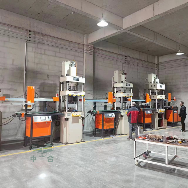 100噸廚具配件成型液壓機(jī) 100噸廚具配件成型液壓機(jī)