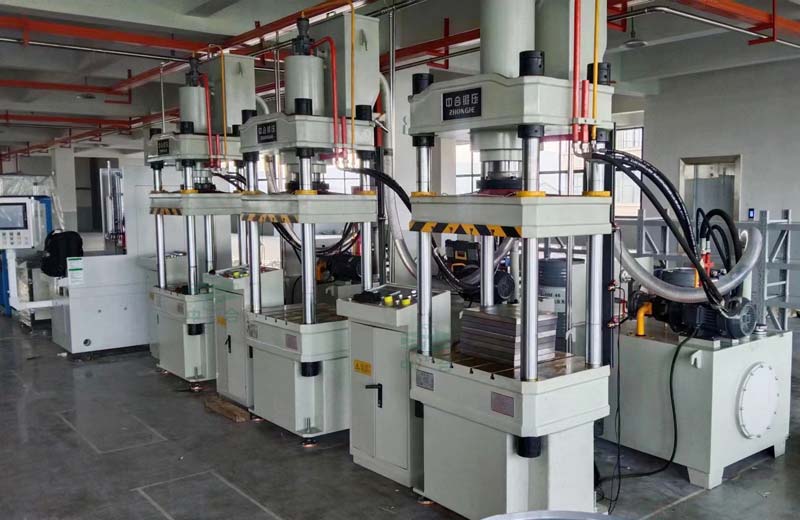 100噸液壓機(jī) 100噸液壓機(jī)