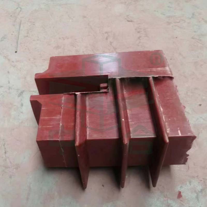 特種絕緣子成型液壓機-100噸熱壓成型油壓機(圖4) 特種絕緣子成型液壓機-100噸熱壓成型油壓機(圖4)